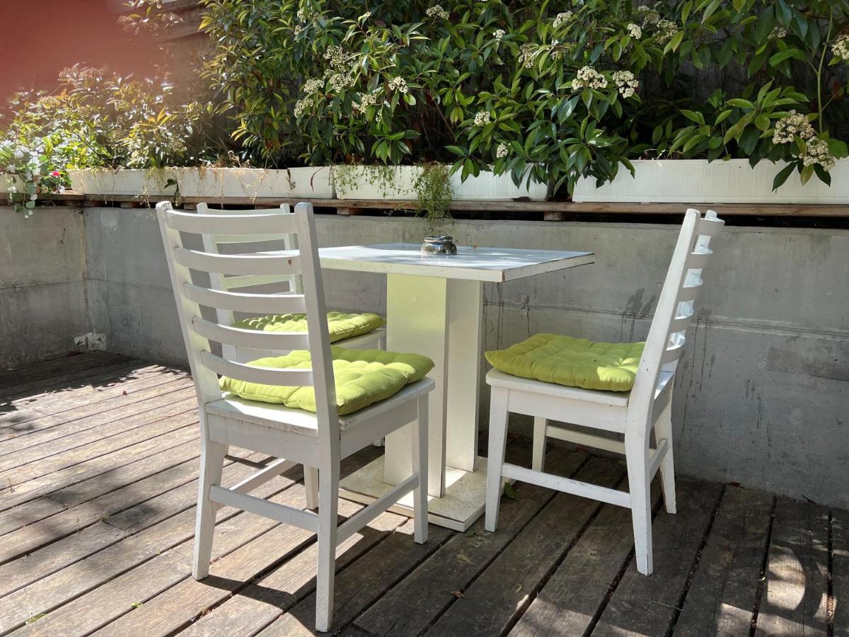 Charming Townhouse Directly By Metro Apartman Bécs Kültér fotó