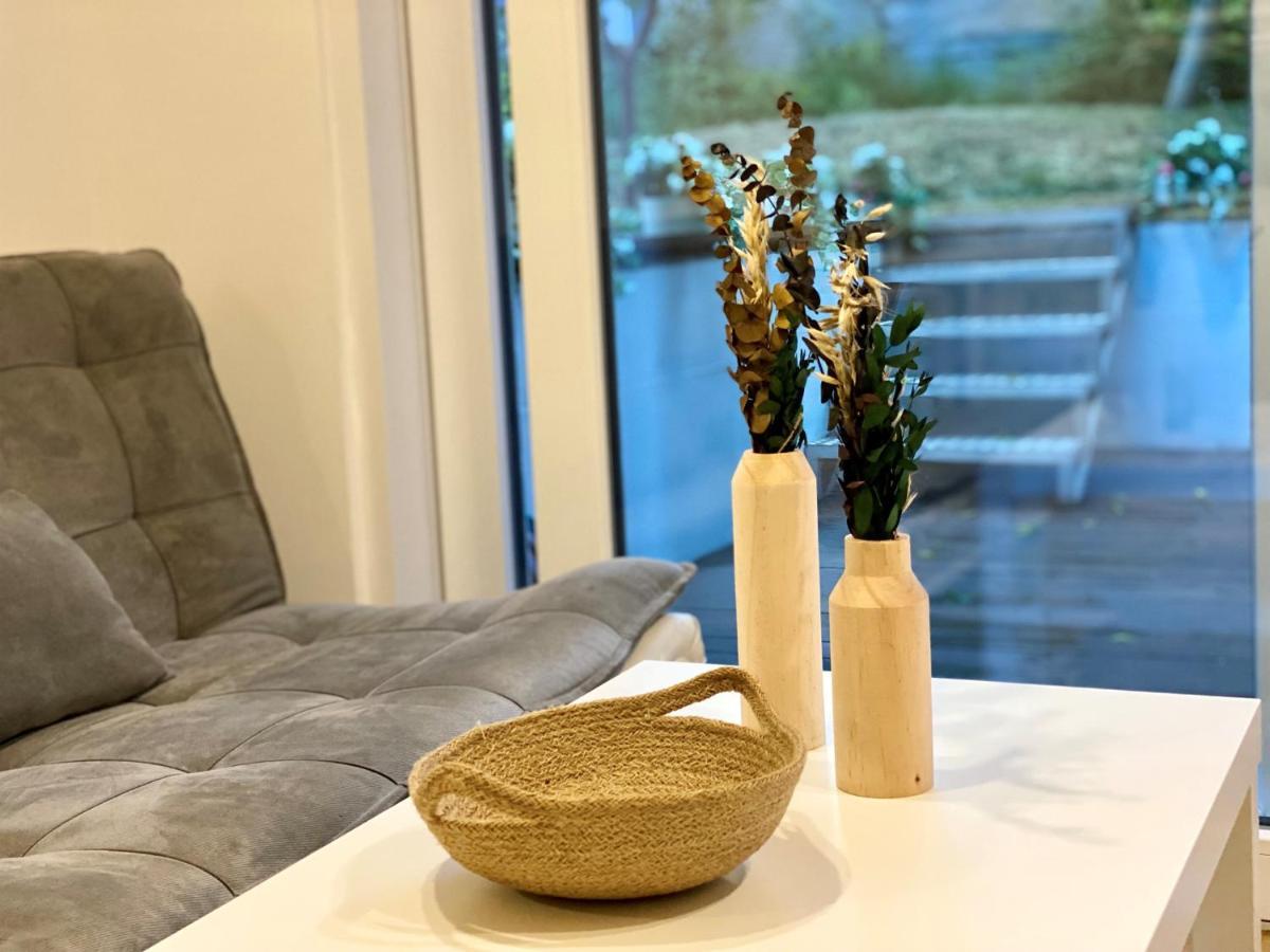 Charming Townhouse Directly By Metro Apartman Bécs Kültér fotó